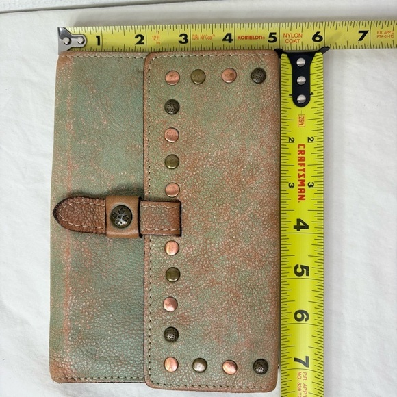 PATRICIA NASH Colli Studded Distressed Wallet - Picture 8 of 11